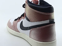 Paar sneakers, maat 44 nike, air jordan 1 retro high og sp da2728-100 - afbeelding 9 van  29