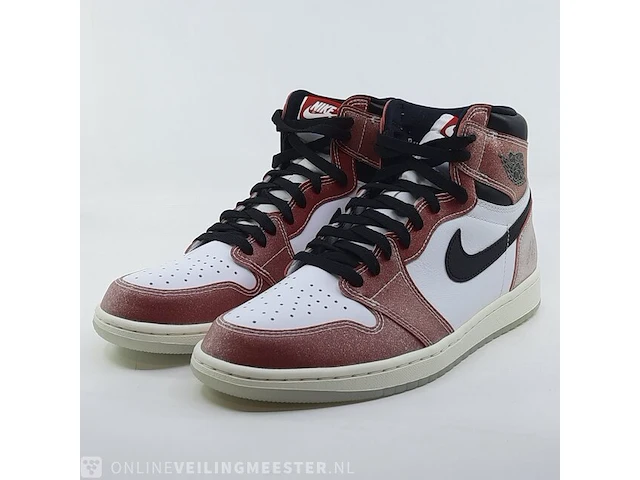 Paar sneakers, maat 44 nike, air jordan 1 retro high og sp da2728-100 - afbeelding 11 van  29