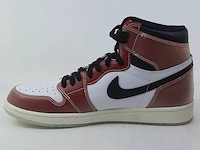 Paar sneakers, maat 44 nike, air jordan 1 retro high og sp da2728-100 - afbeelding 26 van  29