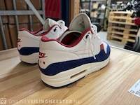 Paar sneakers maat 44 nike, air max 1 - afbeelding 4 van  5