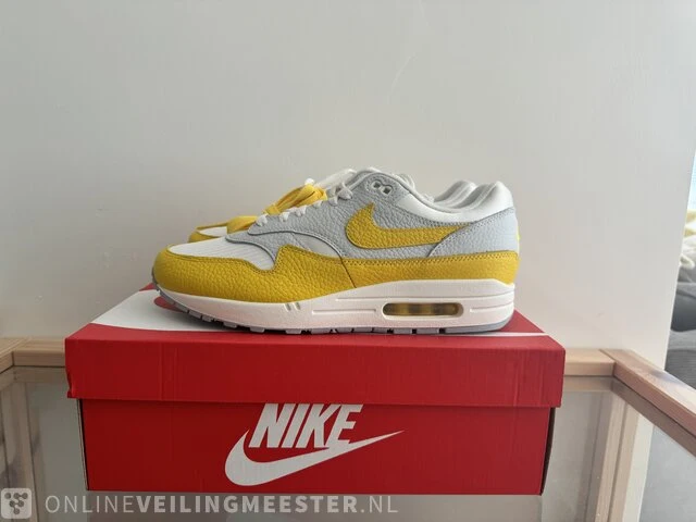 Paar sneakers maat 44 nike, air max 1 - afbeelding 1 van  5
