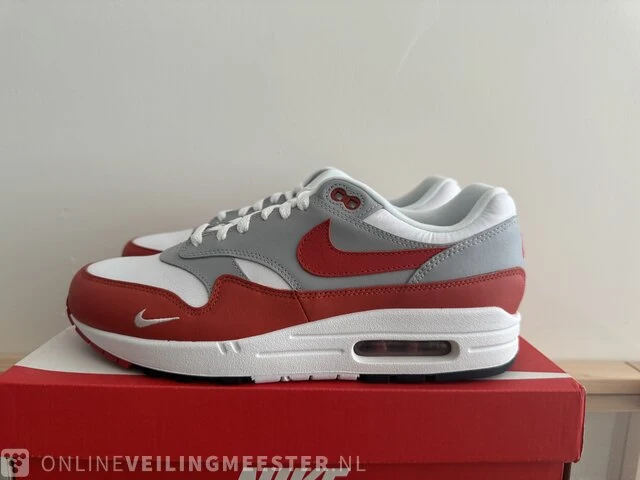 Paar sneakers maat 44 nike, air max 1 - afbeelding 2 van  7