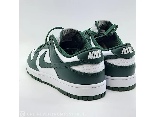 Paar sneakers, maat 44 nike, dunk low retro - dd1391-100 - afbeelding 7 van  10