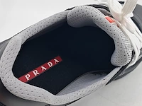 Paar sneakers, maat 44, prada - afbeelding 6 van  8