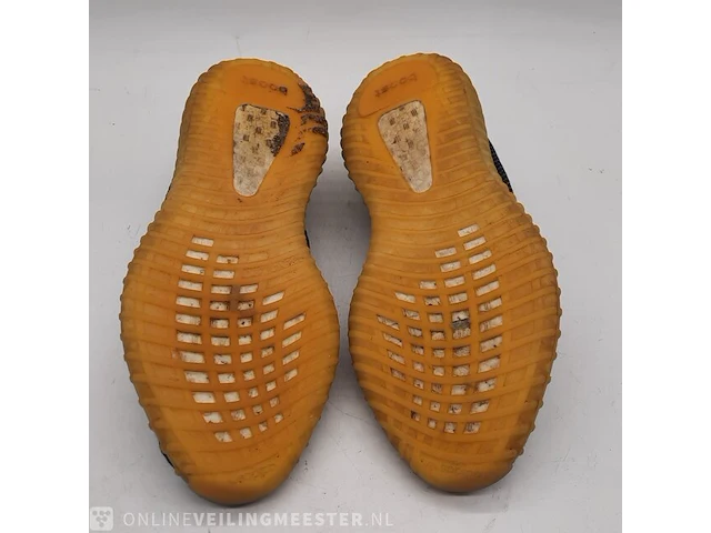 Paar sneakers, maat 45 1/3 adidas, yeezy boost fz5000 - afbeelding 8 van  8