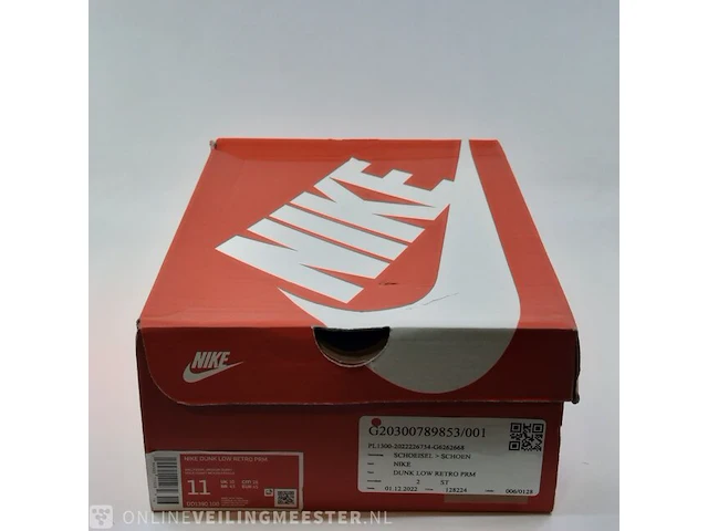 Paar sneakers, maat 45 nike, dunk low retro prm - dd1390-100 - afbeelding 2 van  10
