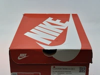 Paar sneakers, maat 45 nike, dunk low retro prm - dd1390-100 - afbeelding 2 van  10