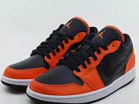 Paar sneakers, maat 46 nike, air jordan 1 low se
