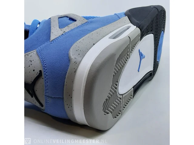Paar sneakers, maat 47 1/2 air jordan, air jordan 4 retro - ct8527-400 - afbeelding 5 van  23