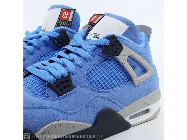 Paar sneakers, maat 47 1/2 air jordan, air jordan 4 retro - ct8527-400 - afbeelding 18 van  23