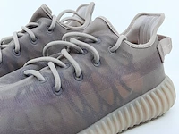Paar sneakers, maat 47 1/3 adidas, yeezy boost 350 v2 gw2871 - afbeelding 5 van  11