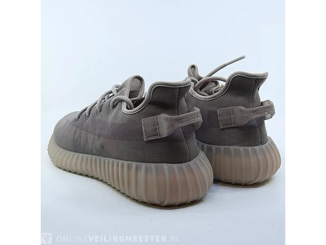 Paar sneakers, maat 47 1/3 adidas, yeezy boost 350 v2 gw2871 - afbeelding 8 van  11