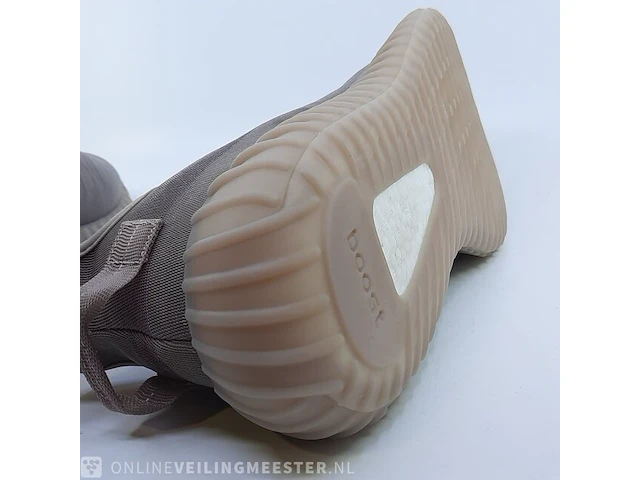 Paar sneakers, maat 47 1/3 adidas, yeezy boost 350 v2 gw2871 - afbeelding 11 van  11