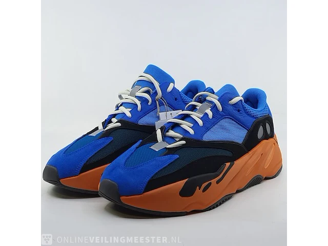 Paar sneakers, maat 48 adidas, yeezy boost 700 - gz0541 - afbeelding 1 van  11