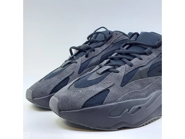 Paar sneakers, maat 48 adidas, yeezy boost 700 v2 fu6684 - afbeelding 3 van  10