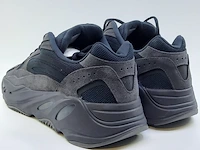 Paar sneakers, maat 48 adidas, yeezy boost 700 v2 fu6684 - afbeelding 7 van  10