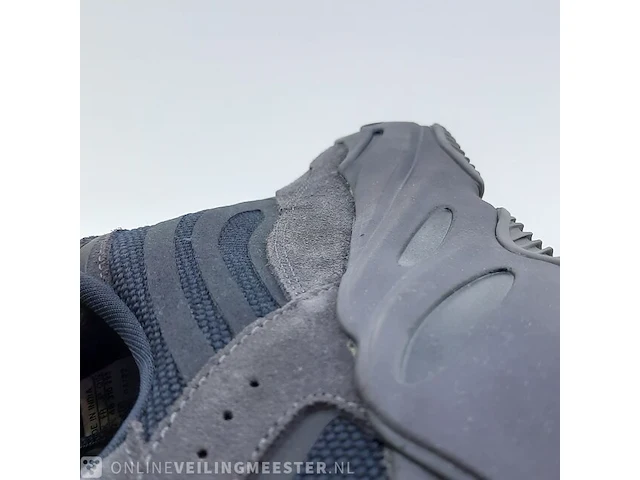 Paar sneakers, maat 48 adidas, yeezy boost 700 v2 fu6684 - afbeelding 9 van  10