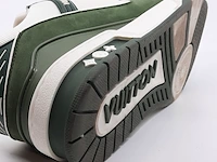 Paar sneakers, maat 7 1/2, louis vuitton, ld 02 53 - afbeelding 3 van  11