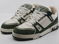 Paar sneakers, maat 7 1/2, louis vuitton, ld 02 53 - afbeelding 1 van  11