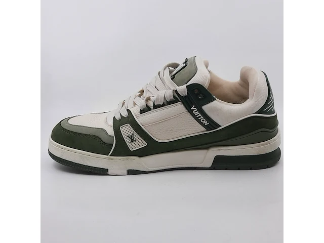 Paar sneakers, maat 7 1/2, louis vuitton, ld 02 53 - afbeelding 7 van  11