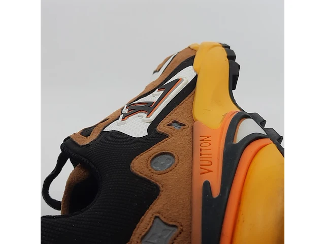 Paar sneakers, maat 7 1/2, louis vuitton, vl 1221 - afbeelding 11 van  11