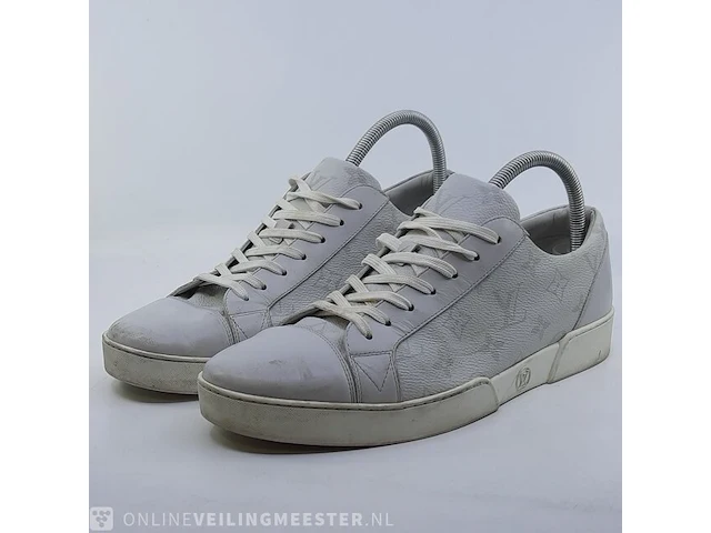 Paar sneakers, maat 9 louis vuitton, ms1107 - afbeelding 1 van  10