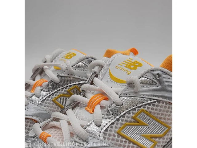 Paar sportschoenen, maat 37 new balance, mr530put - afbeelding 4 van  9