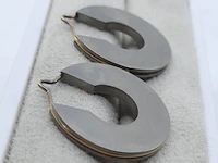 Paar titanium oorhangers - afbeelding 8 van  8