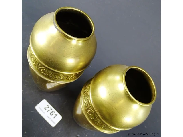 Paar urnvormige kastvazen - afbeelding 4 van  5