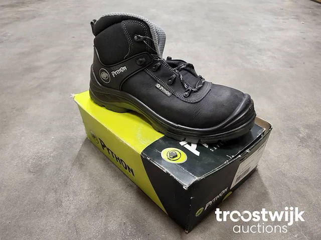 Paar werkschoenen (41) - afbeelding 1 van  1