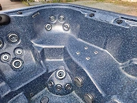 Pacific spa 5 persoons amerikaans jacuzzi en buitenspa - afbeelding 8 van  26