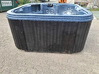 Pacific spa 5 persoons amerikaans jacuzzi en buitenspa - afbeelding 14 van  26