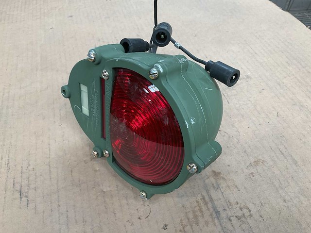 Pacific tail light (2x) - afbeelding 2 van  5