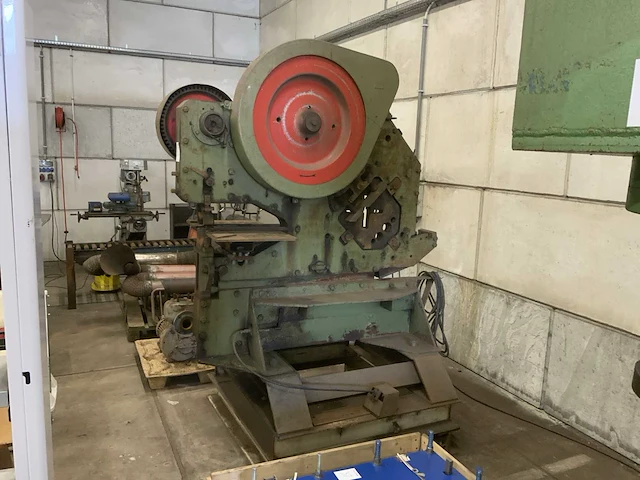 Paddinghouse smstd pons- en knipmachine - afbeelding 1 van  10