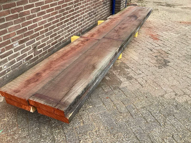 Padoek - 2016 gezaagd 140 x 710 x 4640 mm - schaaldeel (4x) - afbeelding 3 van  6