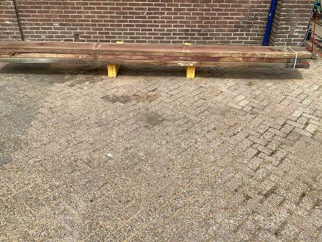 Padoek - 2016 gezaagd 210 x 400 x 4900 mm - schaaldeel (3x) - afbeelding 2 van  6