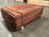 Padouk planken geschaafd 21x145 mm (140x) - afbeelding 1 van  6