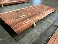 Padouk regels geschaafd 40x60 mm (16x) - afbeelding 3 van  6
