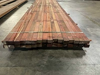 Padouk regels geschaafd 40x60 mm (32x) - afbeelding 2 van  6