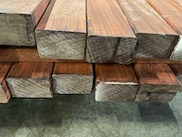 Padouk regels geschaafd 40x60 mm (32x) - afbeelding 6 van  6