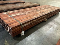 Padouk regels geschaafd 40x60 mm (80x) - afbeelding 1 van  6