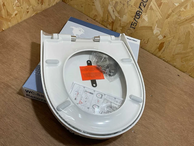 Pagette kadett 300s toiletzitting met deksel (6x) - afbeelding 9 van  13