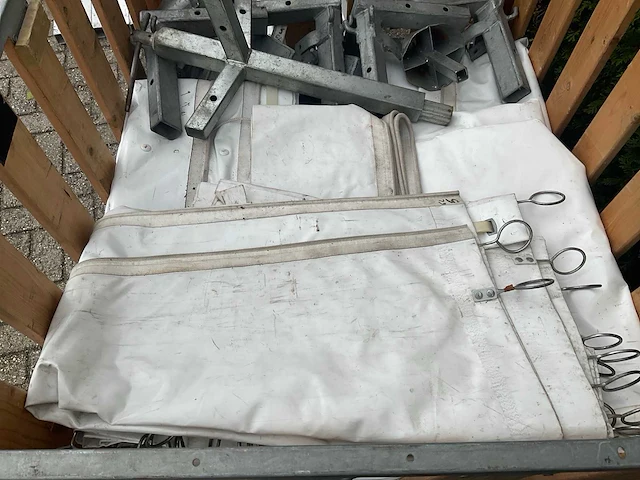 Pagodetent 5x5 mtr (2x) - afbeelding 10 van  11