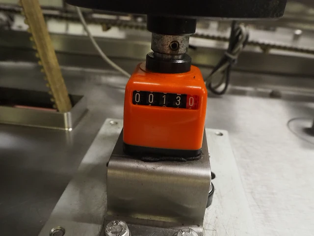 Paker - afbeelding 9 van  35