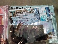 Pakken met satijnen dekbedovertrekken. (5x) - afbeelding 3 van  7