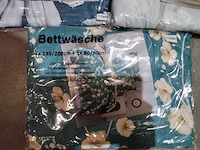 Pakken met satijnen dekbedovertrekken. (5x) - afbeelding 6 van  7