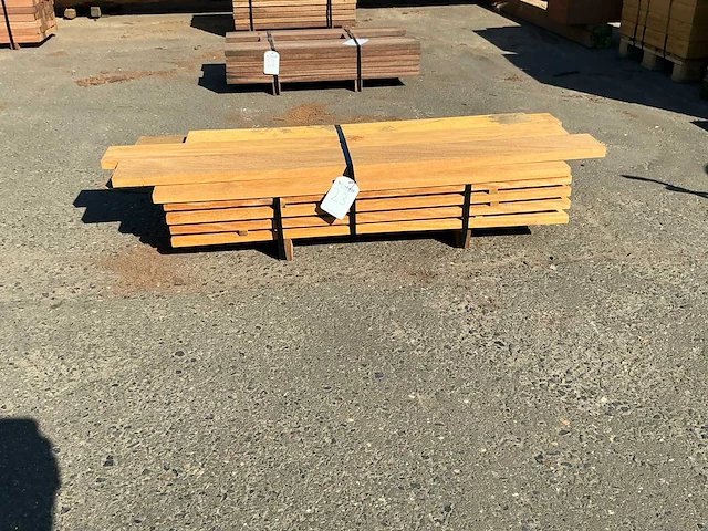 Pakket hardhout planken (billinga) - afbeelding 2 van  4