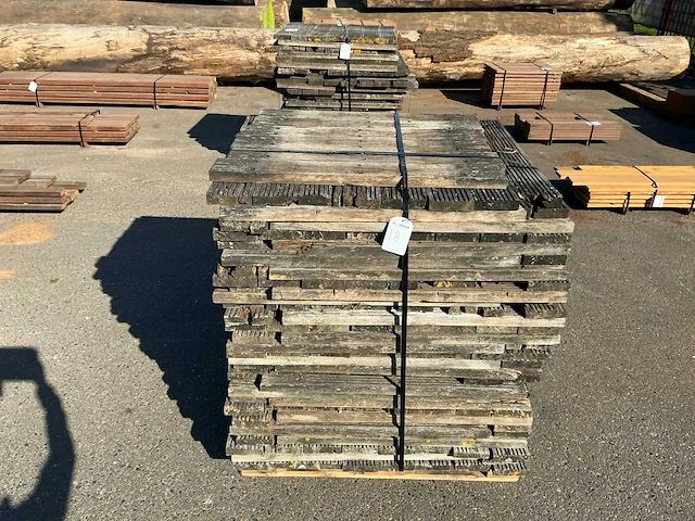 Pakket hardhout vlonderplanken (azobé) - afbeelding 3 van  4