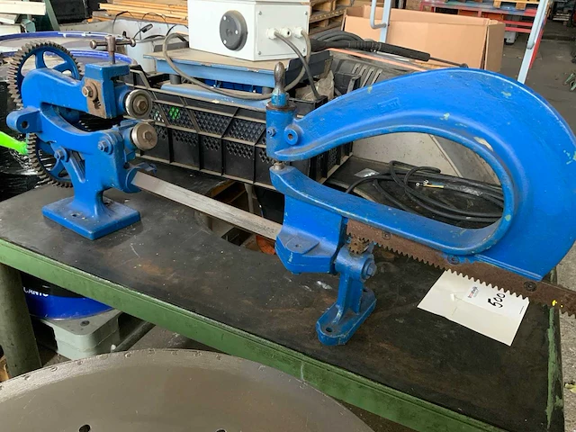 Pakkingsnij machine met opbergtafel voor pakkingsmateriaal en nylon snijplaat afm. tafel 153x220x100cm - afbeelding 4 van  7