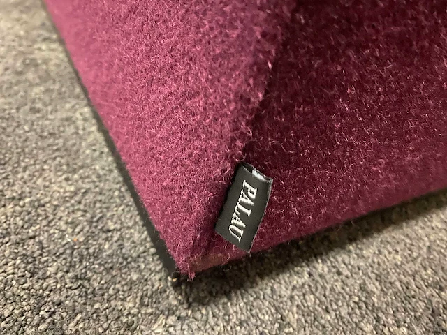 Palau tank - akoestische belstoel met uitschuiftafel - afbeelding 2 van  14